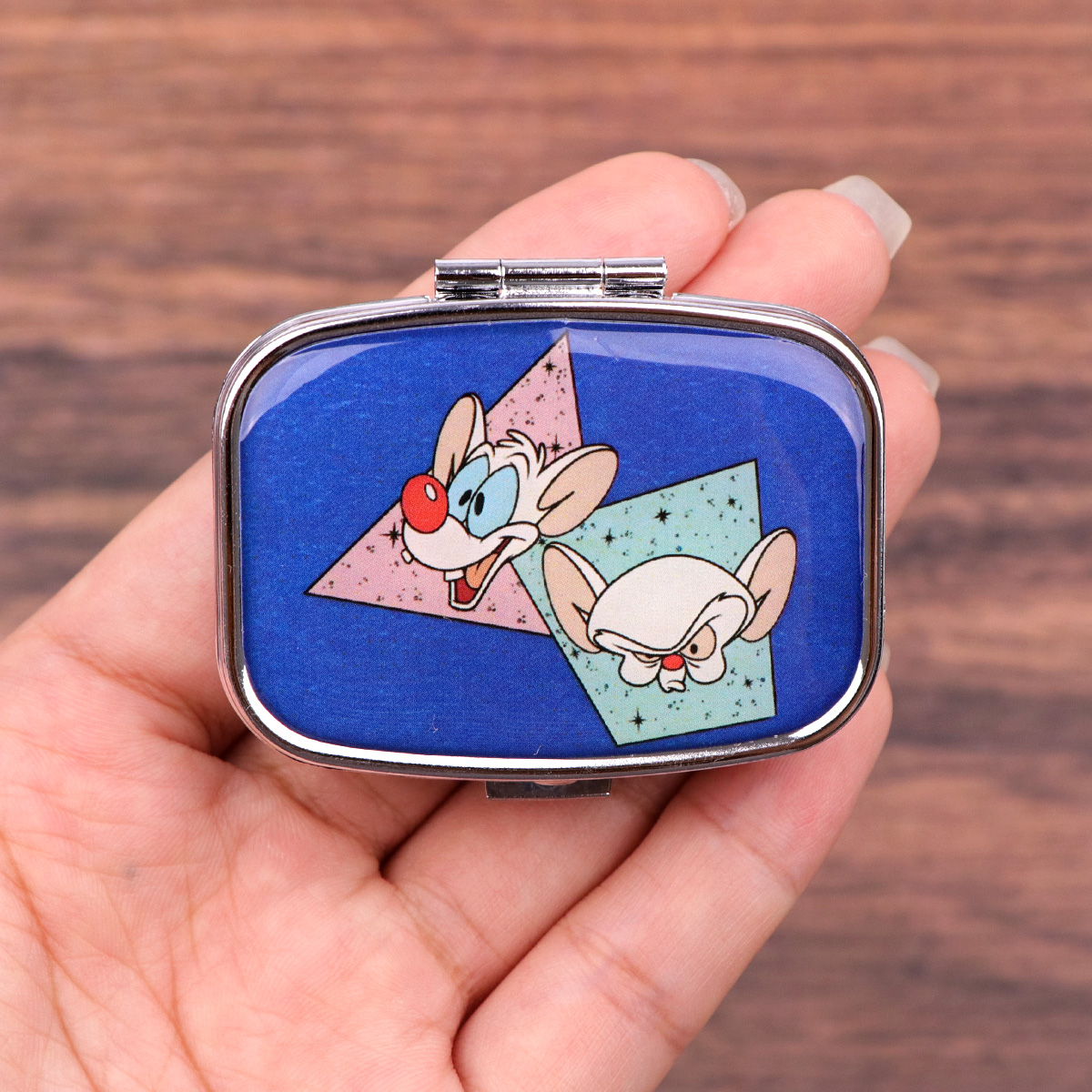 Organizador de pastillas de vi - Tablet Accessories Case reseña y precio